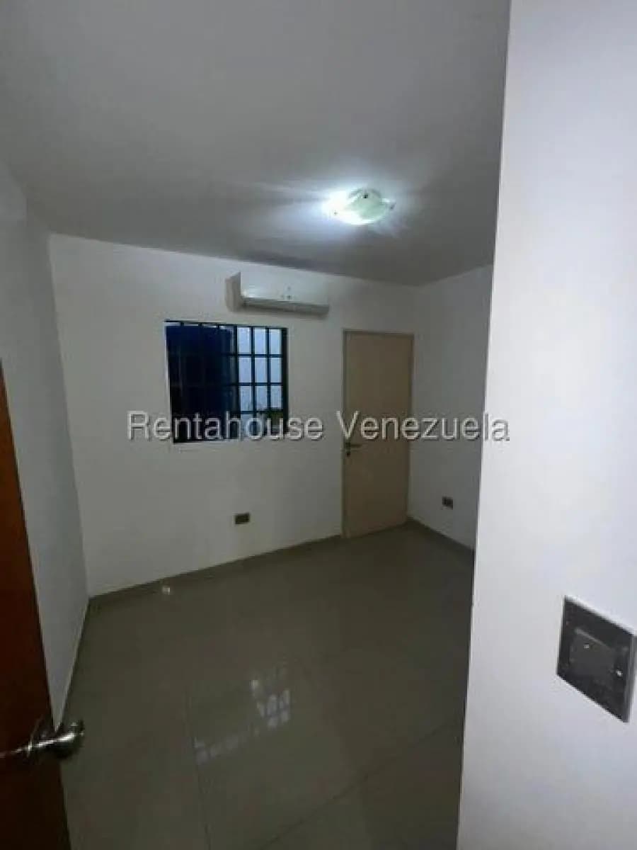 Casa en Venta en villas de buenaventura Guatire - 23