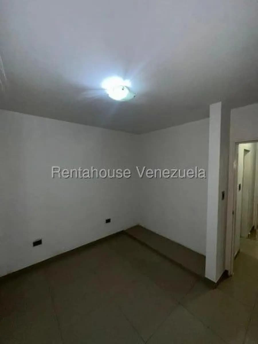 Casa en Venta en villas de buenaventura Guatire - 24