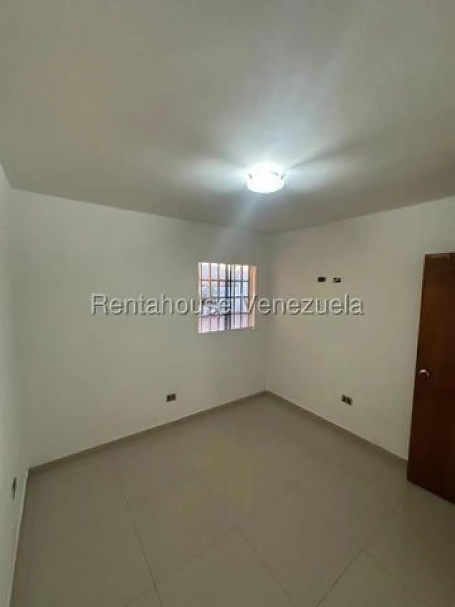Casa en Venta en villas de buenaventura Guatire - 25