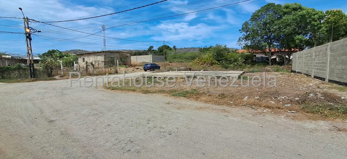 Terreno (Residencial) en Venta en Sector San Lorenzo, Nueva Esparta - 2