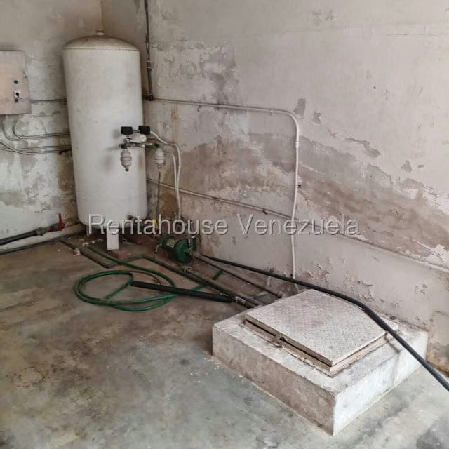 Casa (Multipes Niveles) en Venta en La Trinidad, Distrito Metropolitano - 13