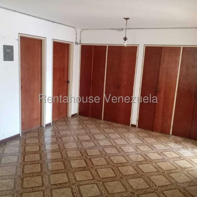 Casa (Multipes Niveles) en Venta en La Trinidad, Distrito Metropolitano - 18
