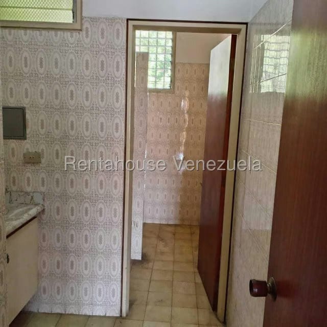 Casa (Multipes Niveles) en Venta en La Trinidad, Distrito Metropolitano - 19