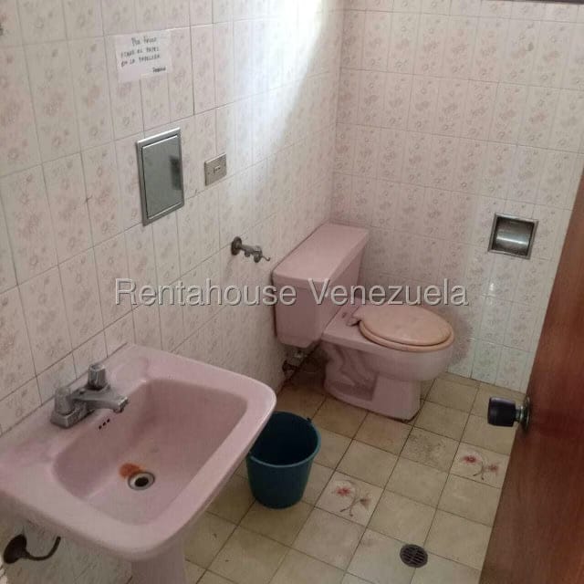 Casa (Multipes Niveles) en Venta en La Trinidad, Distrito Metropolitano - 21