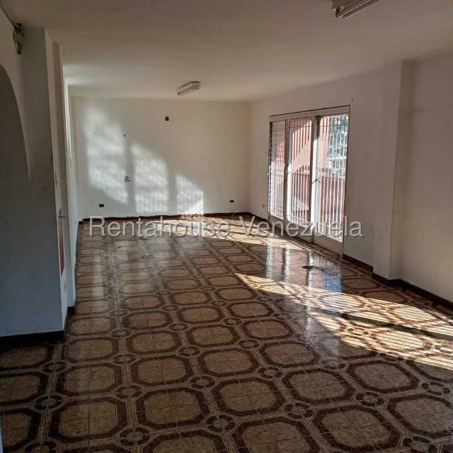 Casa (Multipes Niveles) en Venta en La Trinidad, Distrito Metropolitano - 8