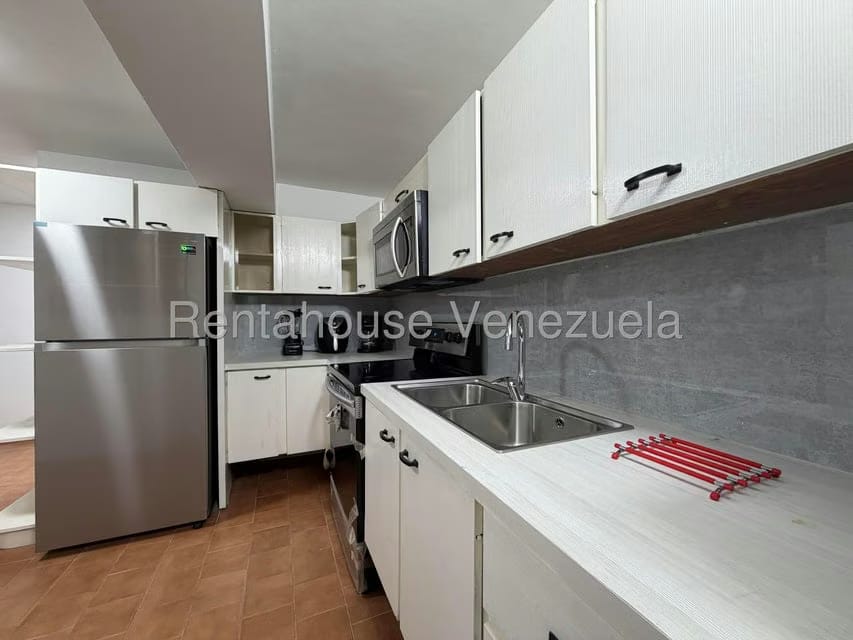 Apartamento (1 Nivel) en Venta en Los Naranjos del Cafetal, Distrito Metropolitano - 12