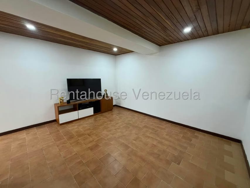 Apartamento (1 Nivel) en Venta en Los Naranjos del Cafetal, Distrito Metropolitano - 15