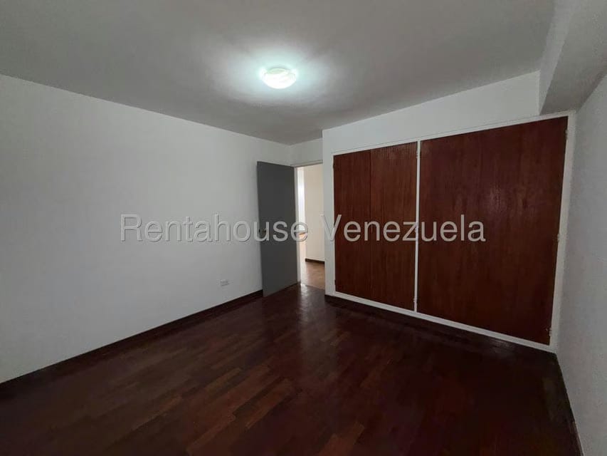 Apartamento (1 Nivel) en Venta en Los Naranjos del Cafetal, Distrito Metropolitano - 23