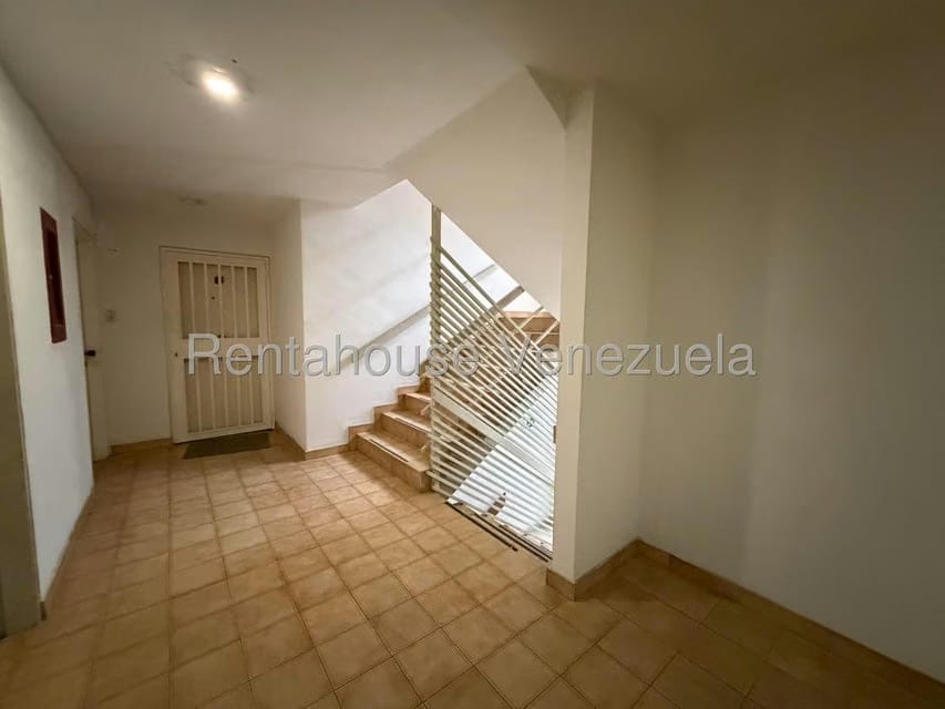 Apartamento (1 Nivel) en Venta en Los Naranjos del Cafetal, Distrito Metropolitano - 7