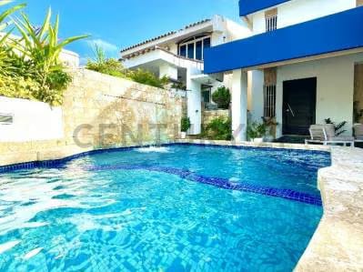 Hermosa Casa Bote B en venta