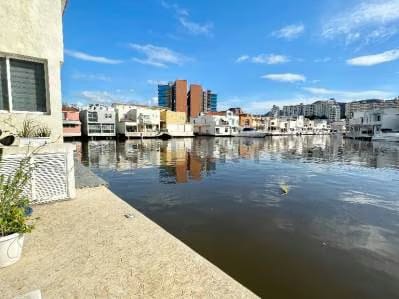 Hermosa Casa Bote B en venta - 3