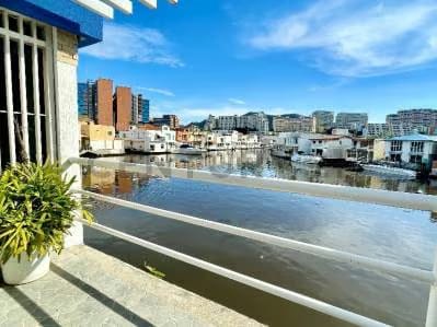 Hermosa Casa Bote B en venta - 4