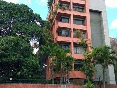 ML - Alquiler apartamento en La Castellana