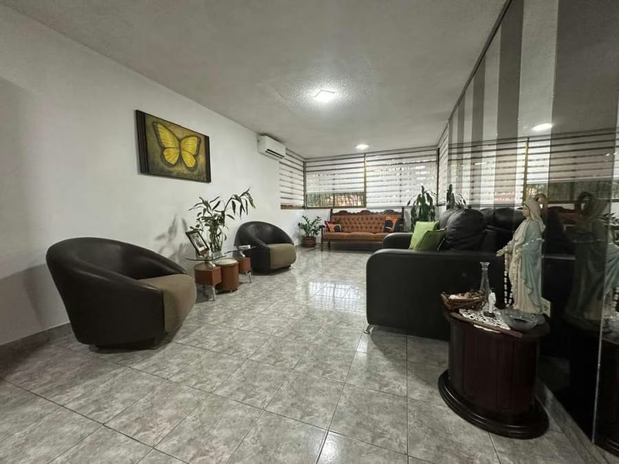 Apartamento en Venta en Urb. Sabana Larga Valencia - 5