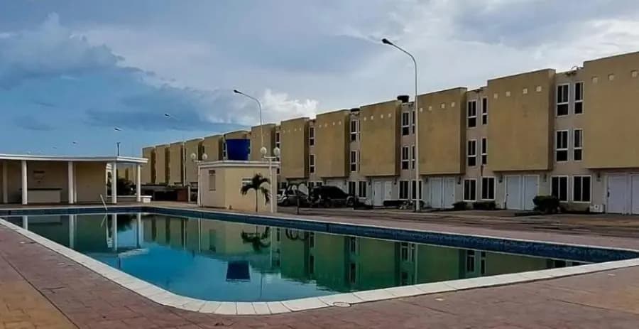 Casa en Venta en Lechería - 7