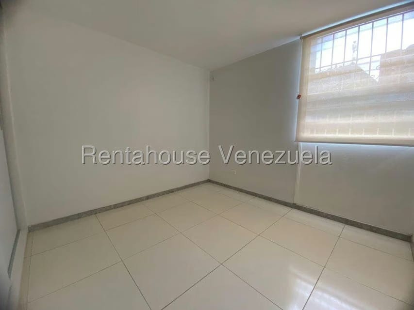 Apartamento (1 Nivel) en Alquiler en Santa Fe Norte, Distrito Metropolitano - 12