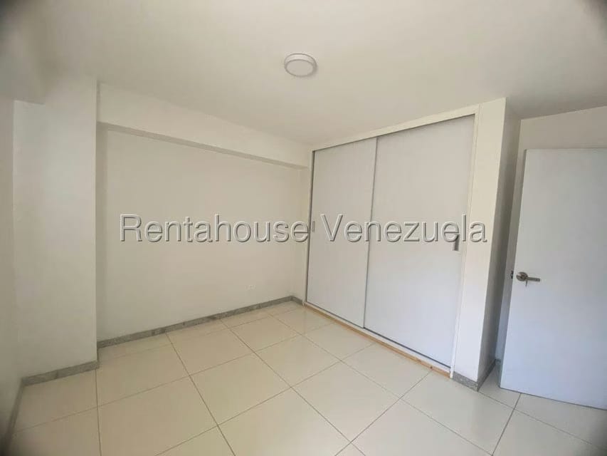 Apartamento (1 Nivel) en Alquiler en Santa Fe Norte, Distrito Metropolitano - 15