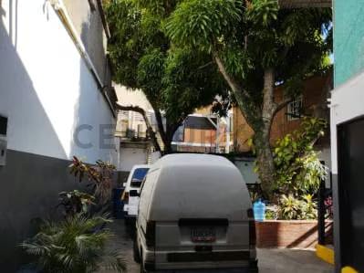 Venta Galpón Industrial , Caracas - 9