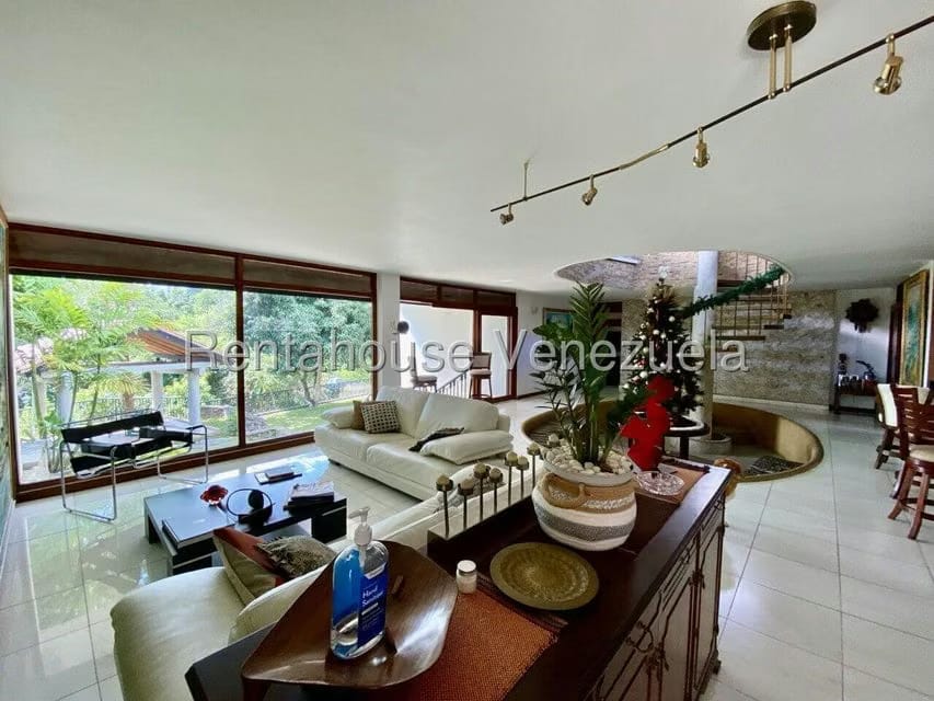 Casa (1 Nivel) en Venta en Lomas de La Trinidad, Distrito Metropolitano - 2