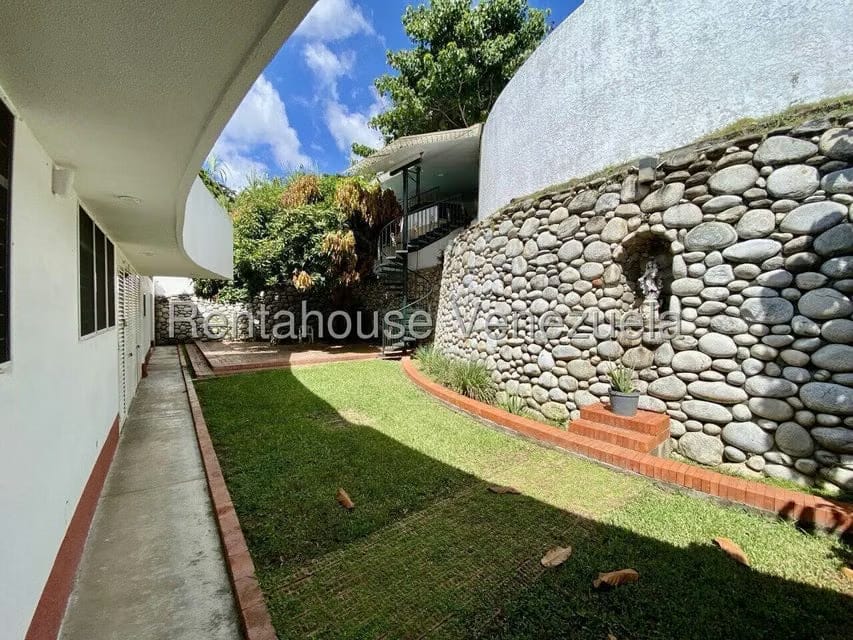 Casa (1 Nivel) en Venta en Lomas de La Trinidad, Distrito Metropolitano - 42