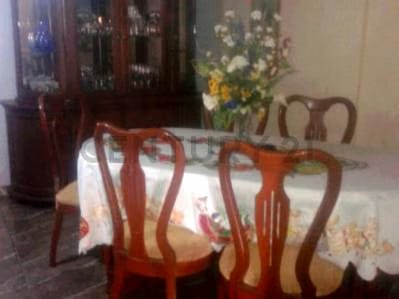 Casa en San Francisco de 2 plantas Consta de -5 habitaciones -3 sal - 4