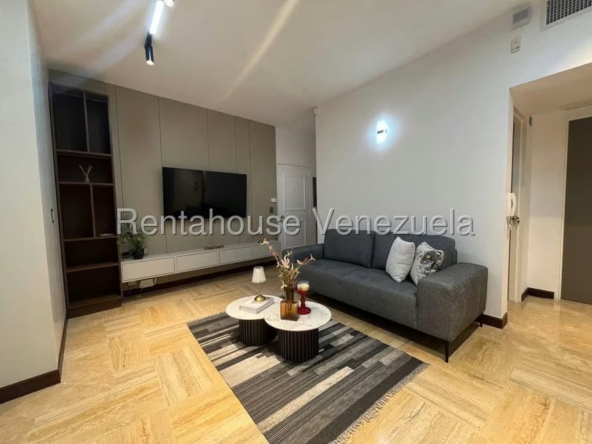 Apartamento (1 Nivel) en Venta en Las Mercedes, Distrito Metropolitano - 4
