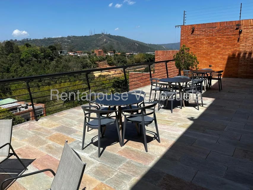 Casa (Multipes Niveles) en Venta en Alto Hatillo, Distrito Metropolitano - 17