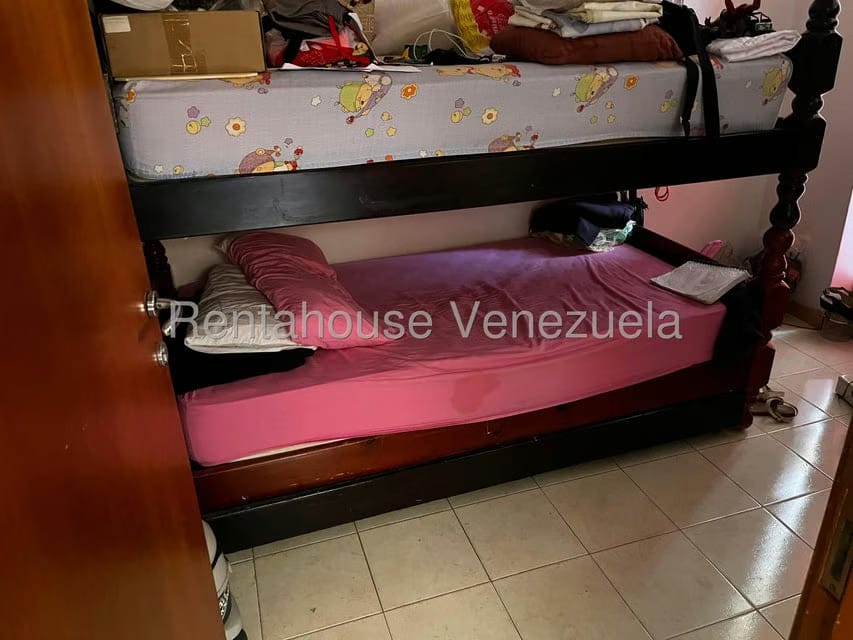 Casa (Multipes Niveles) en Venta en Alto Hatillo, Distrito Metropolitano - 24