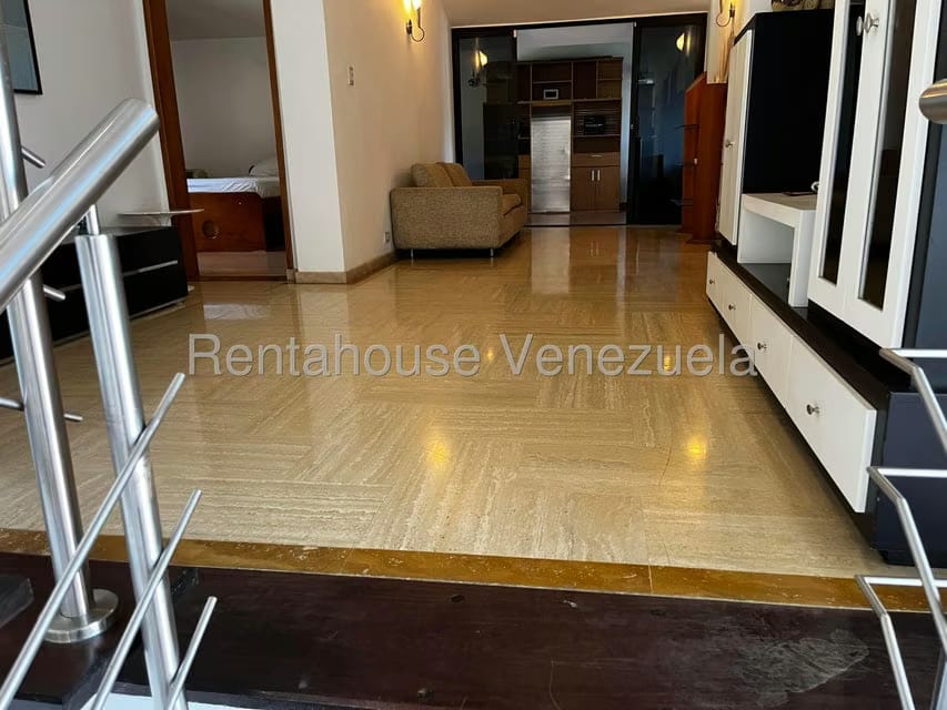 Casa (Multipes Niveles) en Venta en Alto Hatillo, Distrito Metropolitano - 26