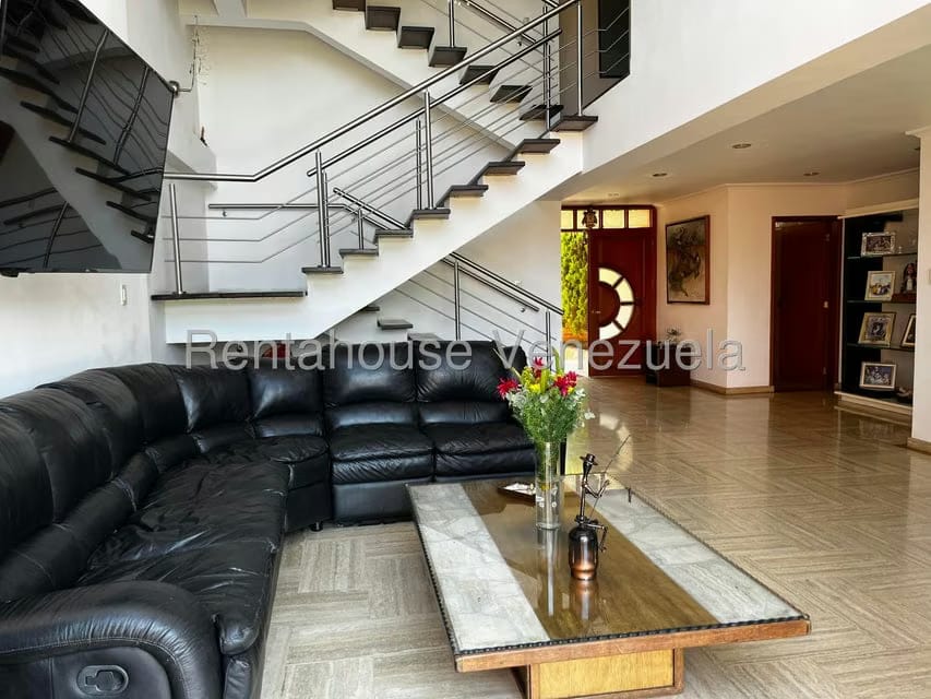 Casa (Multipes Niveles) en Venta en Alto Hatillo, Distrito Metropolitano - 5