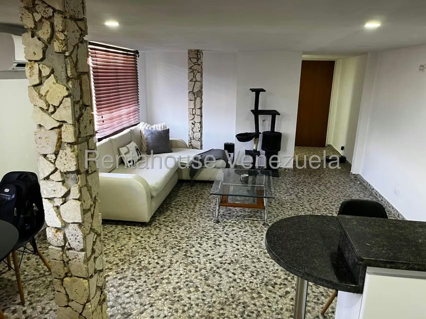 Casa (Multipes Niveles) en Venta en Alto Hatillo, Distrito Metropolitano - 53