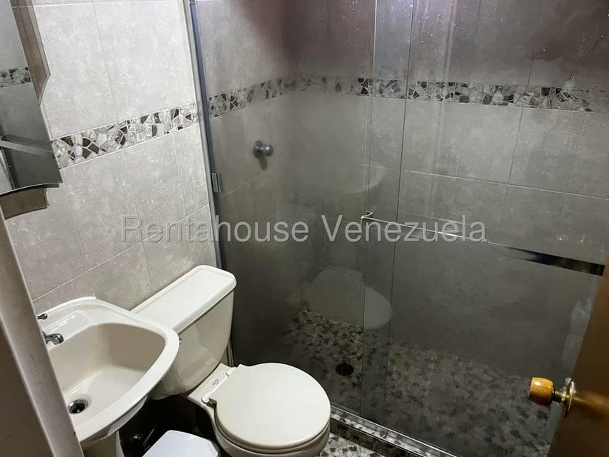 Casa (Multipes Niveles) en Venta en Alto Hatillo, Distrito Metropolitano - 57