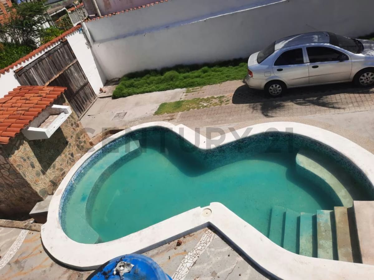Venta de Casa Vacacional en Chichiriviche - 16