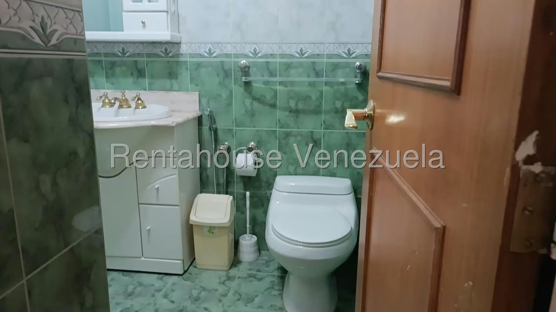 Apartamento (1 Nivel) en Venta en Los Nuevos Teques, Miranda - 23