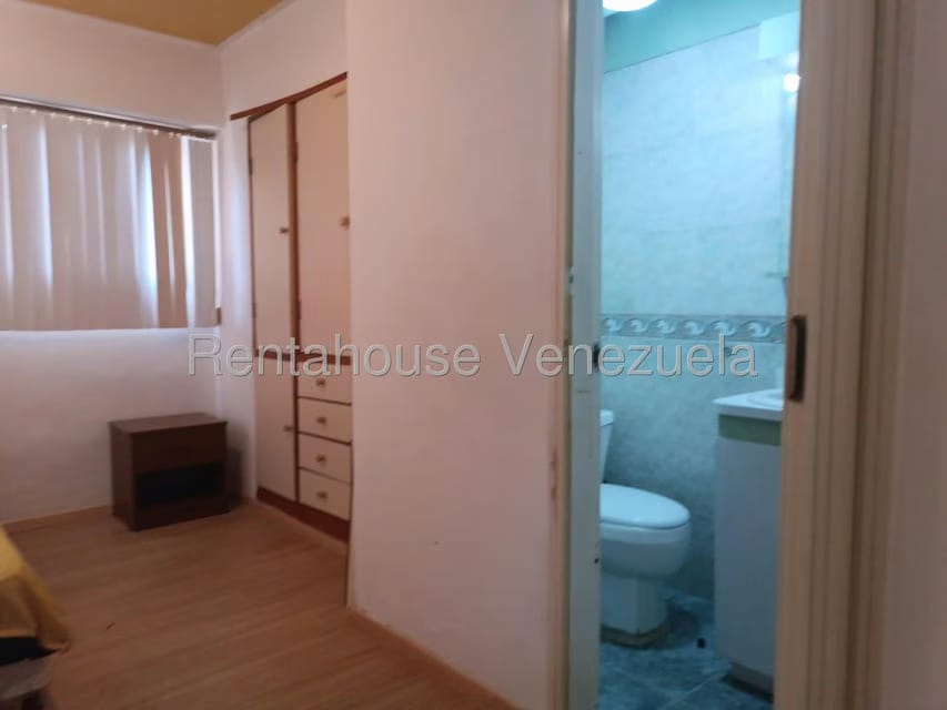 Apartamento (1 Nivel) en Venta en Los Nuevos Teques, Miranda - 25