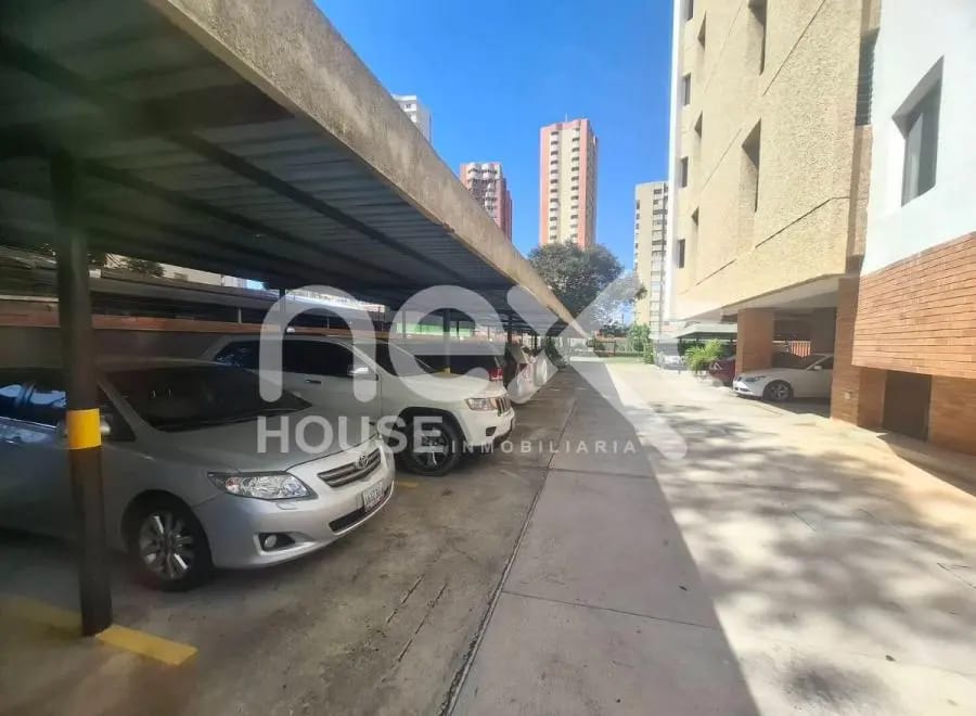 Apartamento en Alquiler en Maracaibo - 16