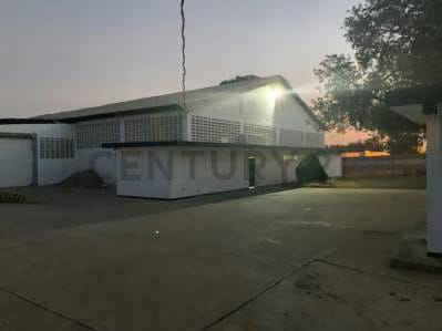 ZONA INDUSTRIAL SUR. CAVAS Y CUARTO FRIO - 7