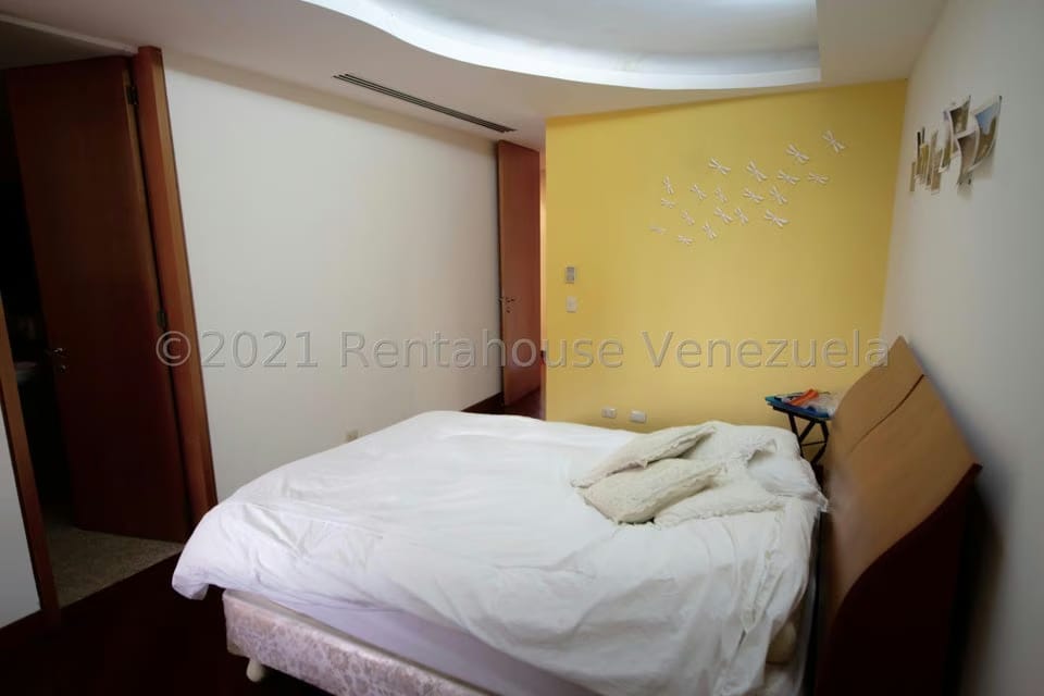 Apartamento (Duplex) en Venta en Los Samanes, Distrito Metropolitano - 39