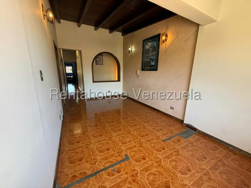 Casa (Duplex) en Venta en Los Naranjos del Cafetal, Distrito Metropolitano - 24