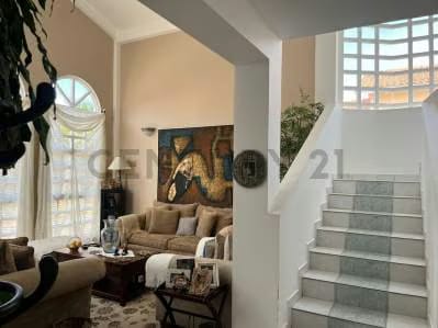 Venta de Lujosa Residencia en urbanizacion exclusiva. - 5