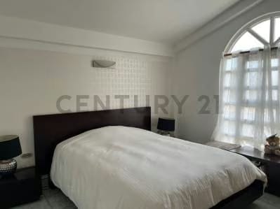 Venta de Lujosa Residencia en urbanizacion exclusiva. - 8