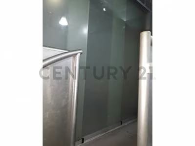 EXCELENTE LOCAL COMERCIAL EN VENTA CON FONDO DE COMERCIO - 9