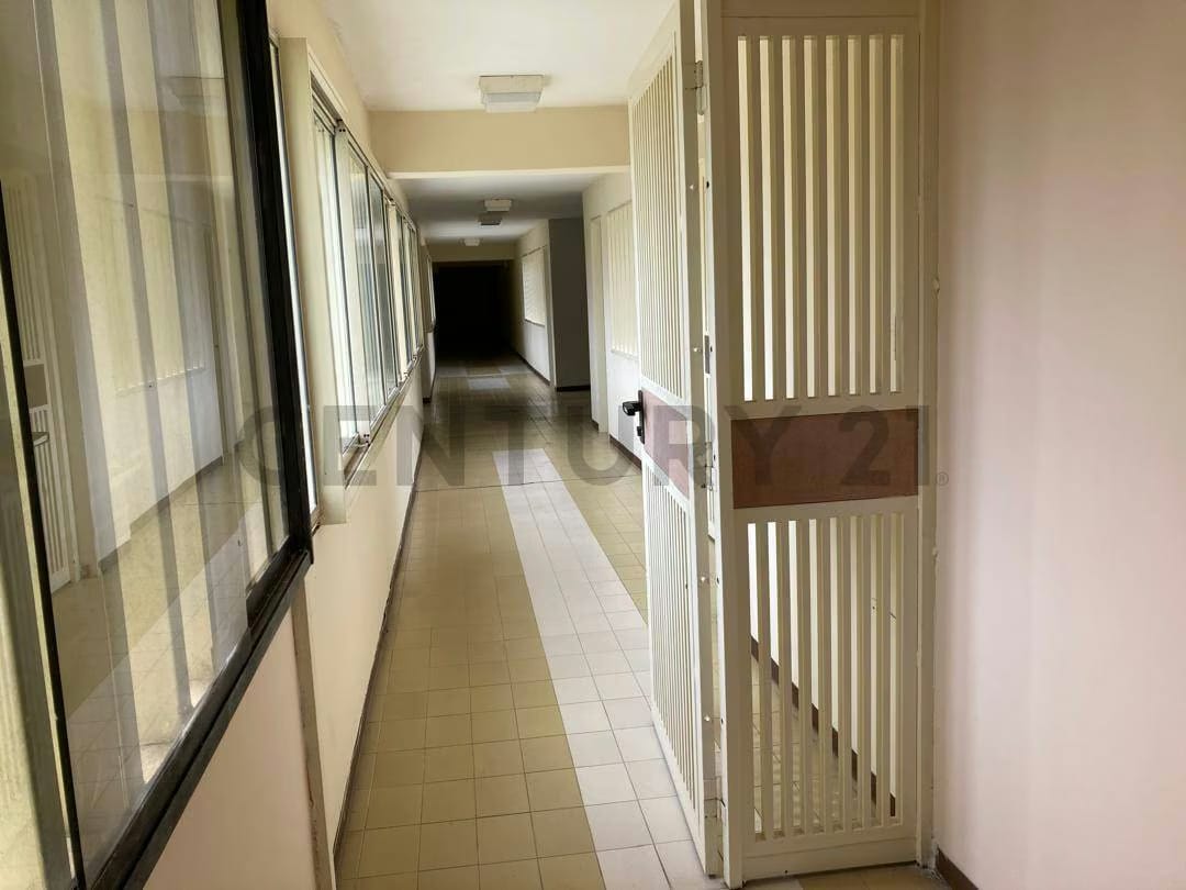 APARTAMENTO EN VENTA EN LOS SAMANES - 6