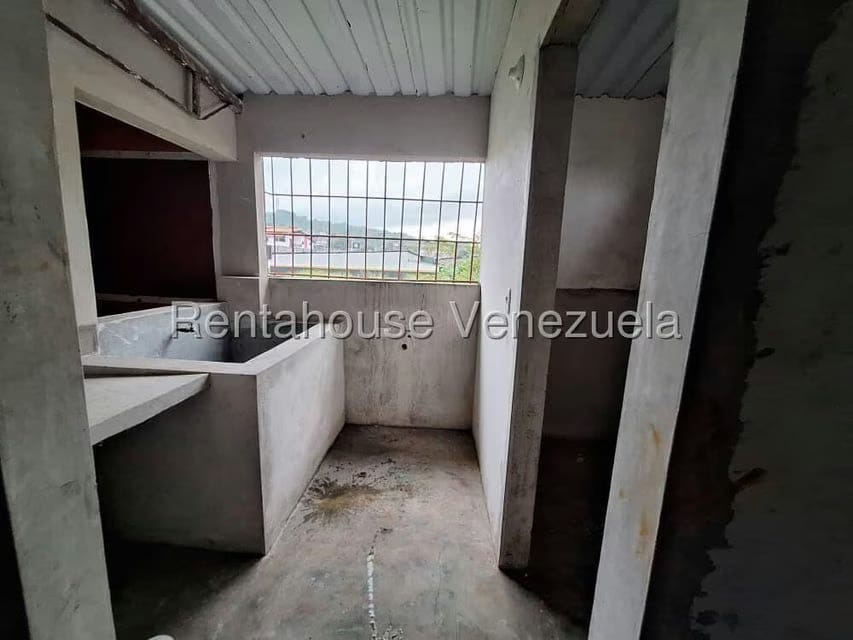 Comercial (Galpon - Deposito) en Alquiler en Avenida Bolivar, Merida - 13
