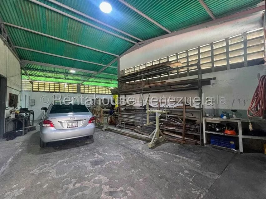 Casa (Casas de Campo) en Venta en Oripoto, Distrito Metropolitano - 40