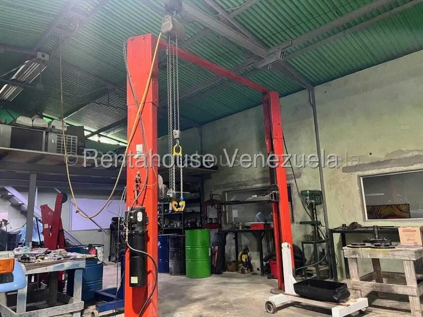 Casa (Casas de Campo) en Venta en Oripoto, Distrito Metropolitano - 42