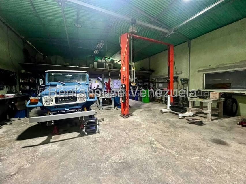 Casa (Casas de Campo) en Venta en Oripoto, Distrito Metropolitano - 45