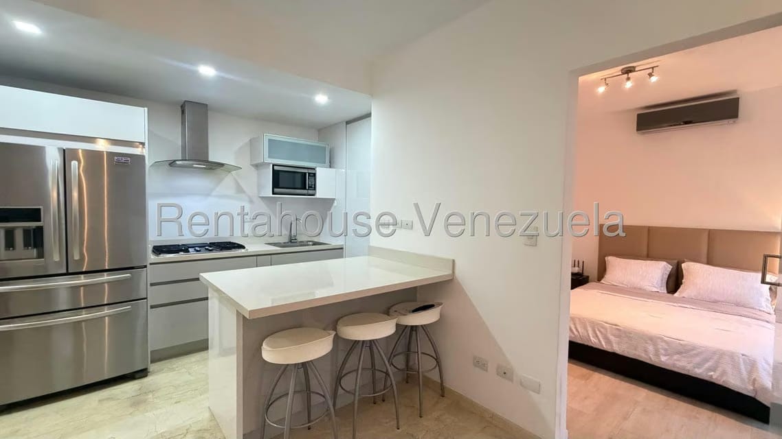 Apartamento (1 Nivel) en Venta en Solar del Hatillo, Distrito Metropolitano - 12