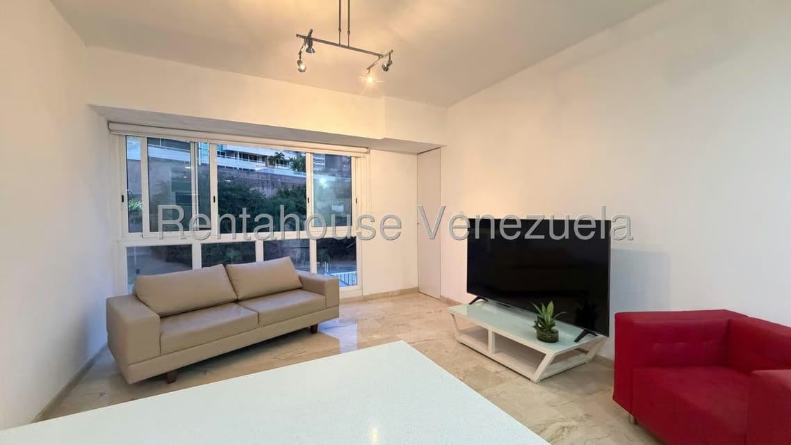 Apartamento (1 Nivel) en Venta en Solar del Hatillo, Distrito Metropolitano - 15