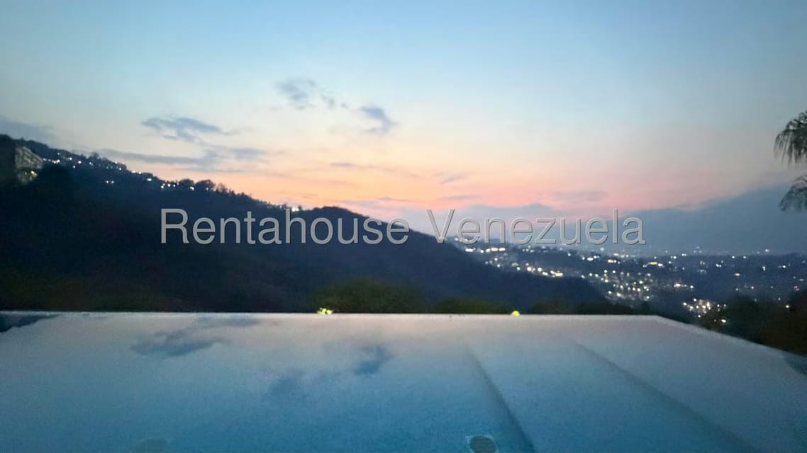 Apartamento (1 Nivel) en Venta en Solar del Hatillo, Distrito Metropolitano - 24